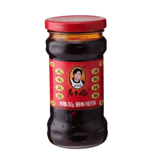 老干妈风味豆豉油制辣椒 (Lao Gan Ma Feng Wei Dou Chi You Zhi La Jiao / Sos Cili Kacang Dadih Fermentasi Lao Gan Ma)
